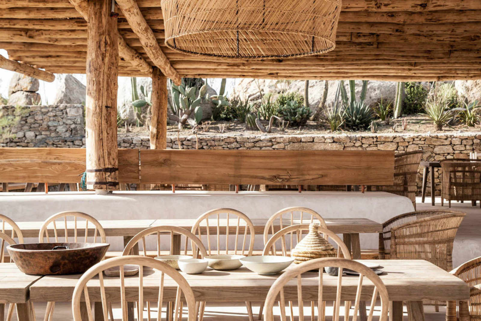 Get the Look: Beach Club Chic